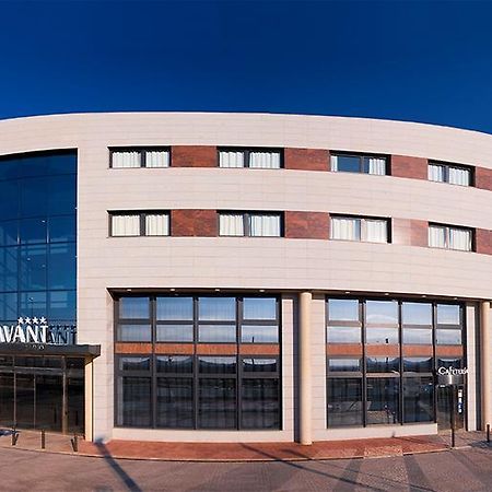 Avant Aeropuerto Torrejon de Ardoz Exterior photo